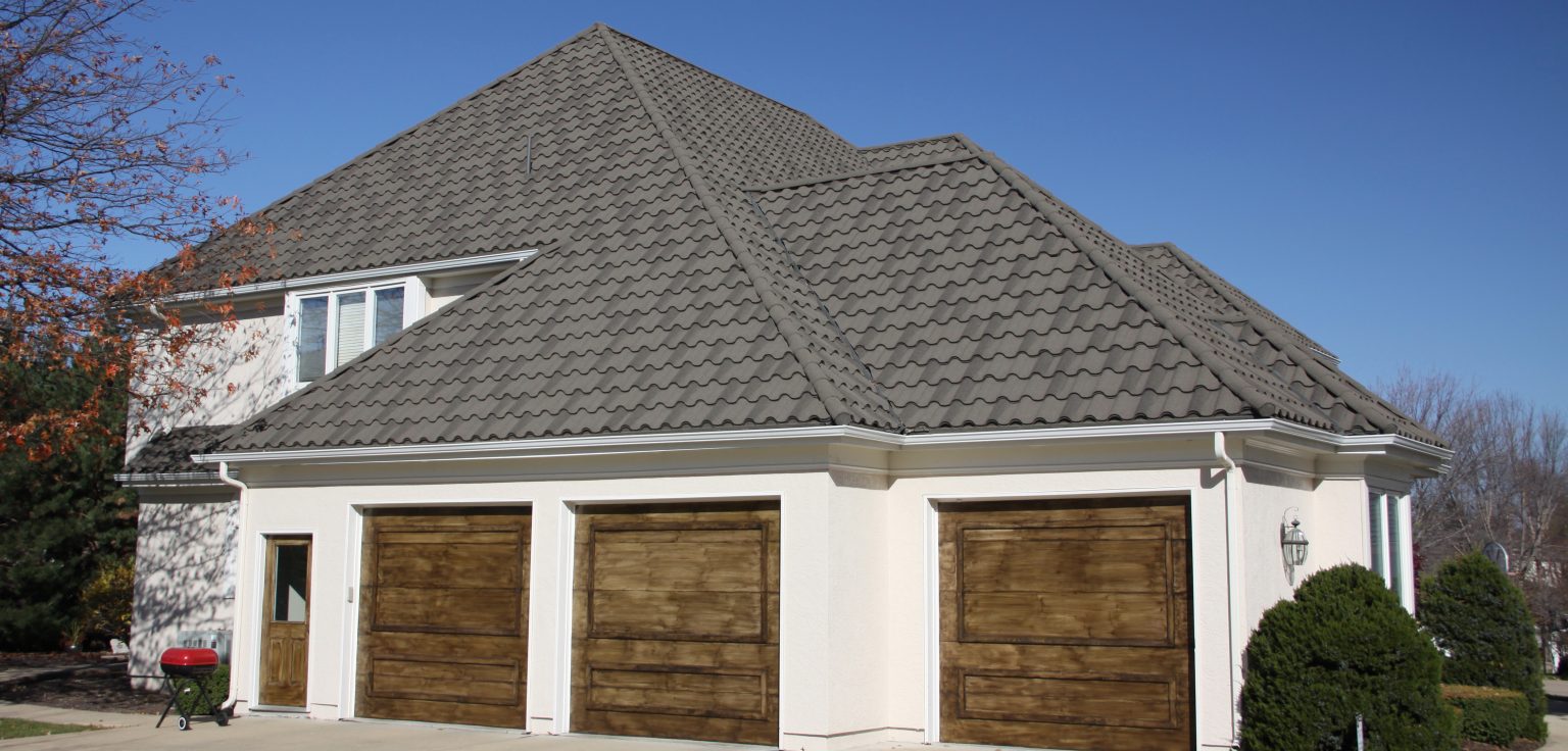 American Roofing and Renovations Roofing Company Kansas City